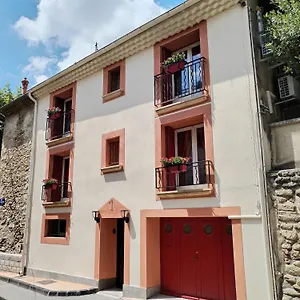 https://maison-de-village-en-provence-courthezon.fr-provencehotel.com
